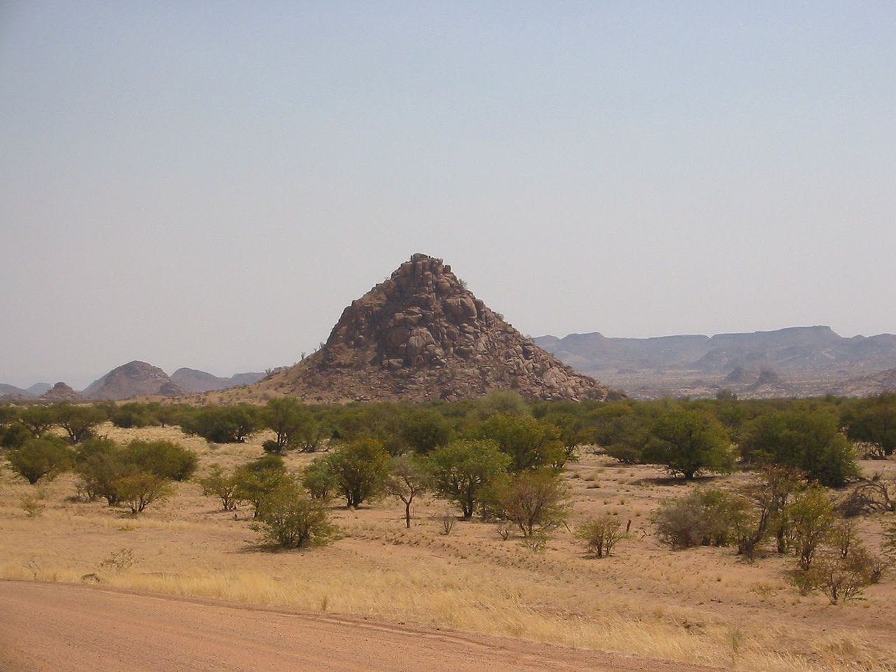 1280px-Nam_steppe